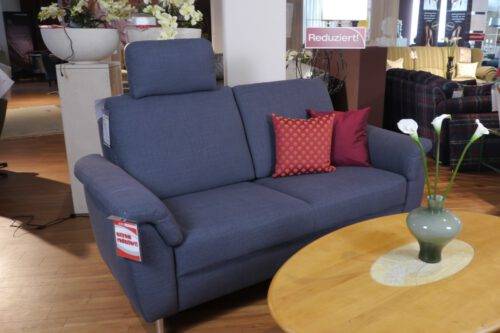 Anthrazitfarbenes Stoffsofa mit Kopfstütze und Metallfüßen